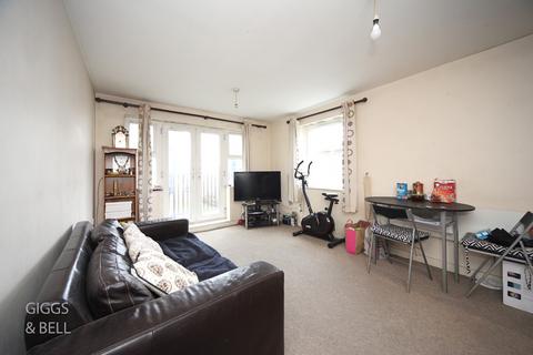 2 bedroom apartment for sale, The Academy, Holly Street, Luton, Bedfordshire, LU1