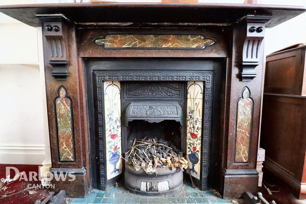 Clive Road, Cardiff 4 bed terraced house for sale £420,000