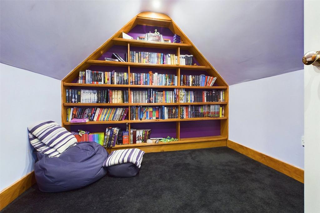 Store/Reading Room