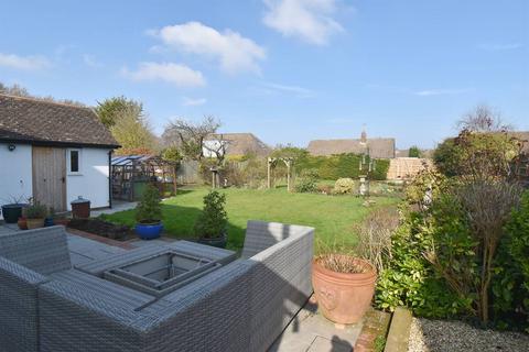 3 bedroom detached house for sale, Grasmere Road, Chestfield, Whitstable