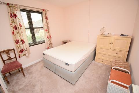 2 bedroom semi-detached bungalow for sale, Henley Close, Saxmundham