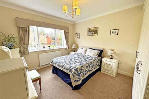 302 Longford Road, Cannock, WS11 1NF
