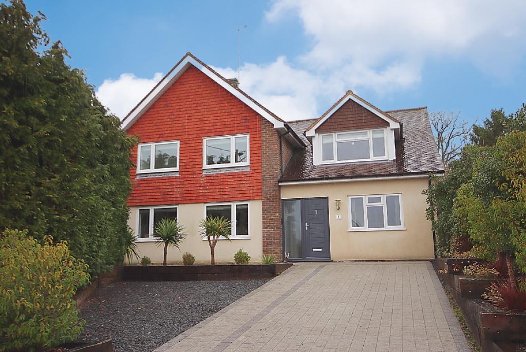 Silver Lane, Billingshurst 5 bed detached house for sale £800,000