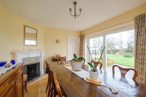 4 bedroom detached house for sale, Individual detached home in Congresbury