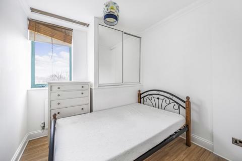 2 bedroom flat to rent - Shoot Up Hill London NW2