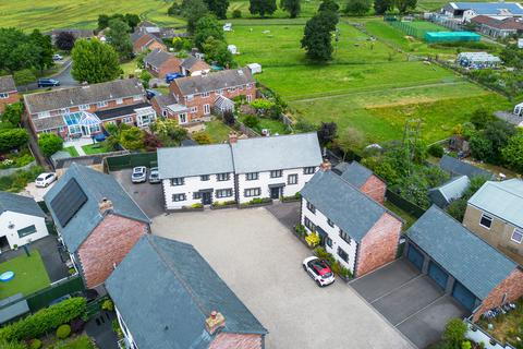 4 bedroom semi-detached house for sale, Weavers Close, Dilton Marsh