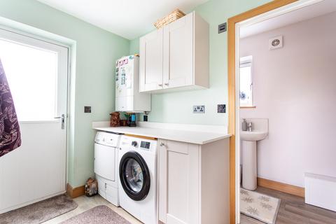 4 Weavers Close, Dilton Marsh, Westbury, BA13 4FH