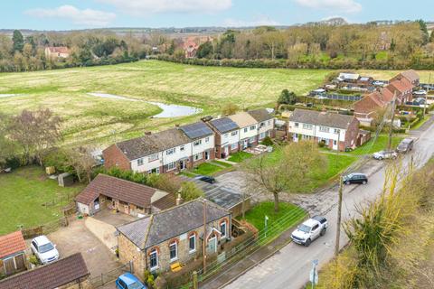 2 bedroom detached house for sale, Caistor Road, Melton Ross, Barnetby, North Lincolnshire, DN38