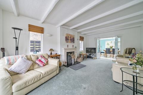 55 Connaught Road, Brookwood, Woking, GU24 0ET