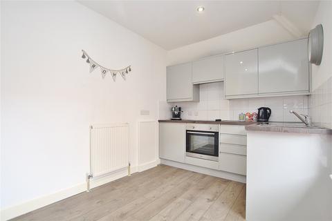 1 bedroom flat for sale, Connaught Road, Woking GU24