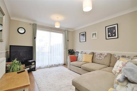 7 Alma Close, Knaphill, Woking, GU21 2BP