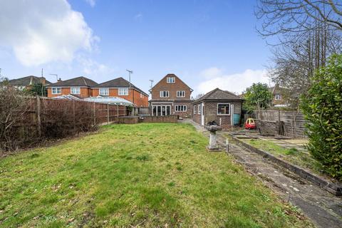 297 Guildford Road, Bisley, Woking, GU24 9AA