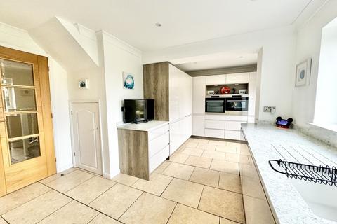 4 bedroom detached house for sale, Clayford Close, West Canford Heath