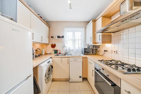 35 Ashmore Close, London, SE15 5GY