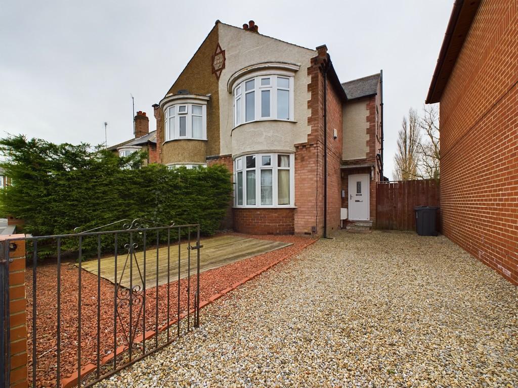 Kensington Gardens, Darlington... 3 bed semidetached house for sale