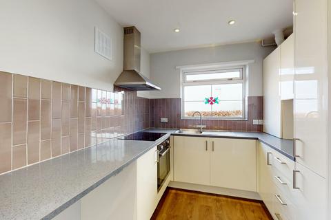 2 bedroom semi-detached bungalow for sale, Grove Farm Crescent, C, Leeds, West Yorkshire