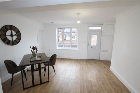 4 Fennant Road, Ponciau, Wrexham, LL14 1HL
