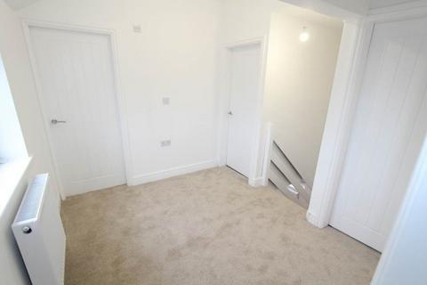 4 Fennant Road, Ponciau, Wrexham, LL14 1HL