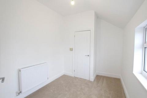 4 Fennant Road, Ponciau, Wrexham, LL14 1HL