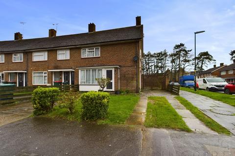 114 Warren Drive, Crawley, RH11 0DH