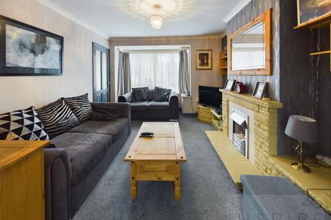 114 Warren Drive, Crawley, RH11 0DH