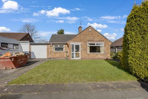 2 bedroom detached bungalow for sale - Orchard Close, Middlewich