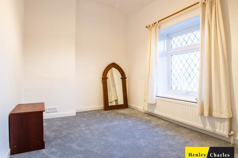 2 bedroom end of terrace house to rent, Hill Hook Road, Birmingham B74