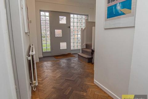 35 Jordan Road, Sutton Coldfield, B75 5AD