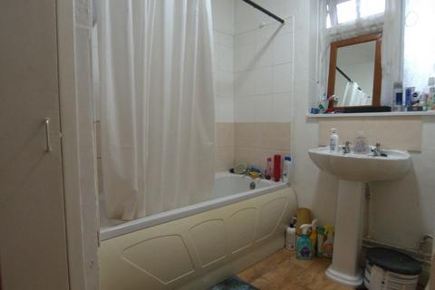 2 Richmond Close, Birmingham, B20 2NZ