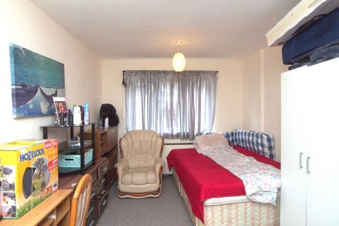 2 Richmond Close, Birmingham, B20 2NZ
