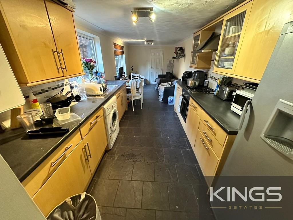 Kitchen 1 0