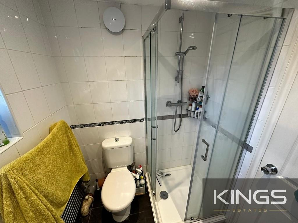 Bathroom 3 0