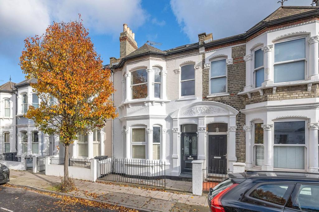 Rylston Road, Fulham, London, SW6 2 bed flat for sale £600,000