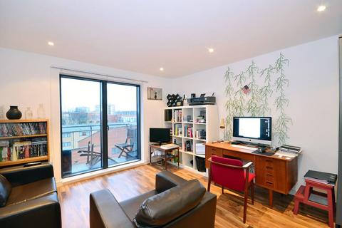 1 bedroom flat to rent, Copenhagen Street, Islington, London, N1