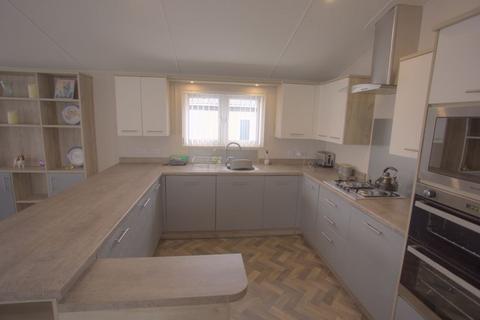 2 bedroom park home for sale, Bowdens Crest, Langport