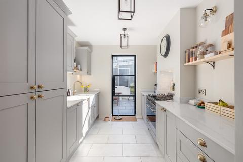 58 Brightside Road, London, SE13 6EW