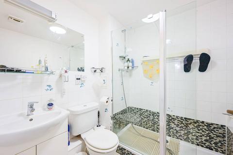 2 bedroom flat for sale, GASCOIGNE CLOSE, (40% SHARE), Tottenham, London, N17