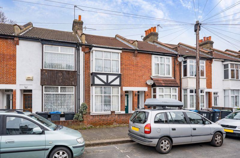 Lansdowne Road, Purley 2 bed terraced house for sale £385,000