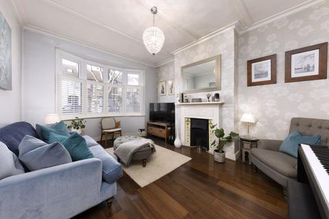 38 Dordrecht Road, London, W3 7TF