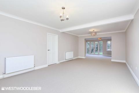 undefined, Sheredes Drive, Hoddesdon EN11