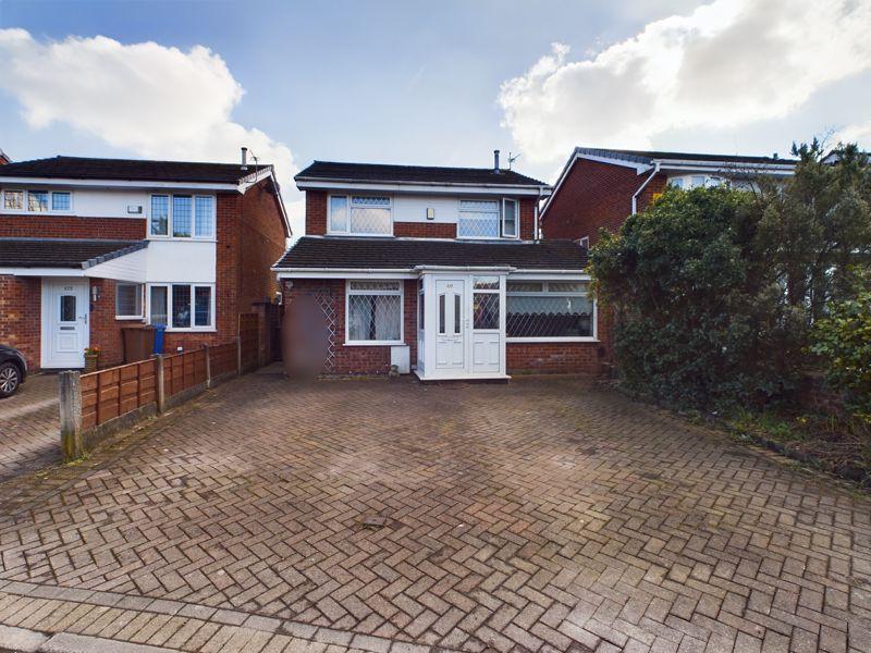 Andover Avenue, Alkrington 4 bed property for sale £280,000