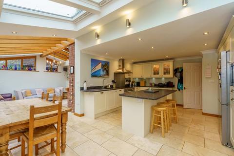 4 bedroom detached house for sale, The Forge, Singleton, Chichester, PO18 0HA