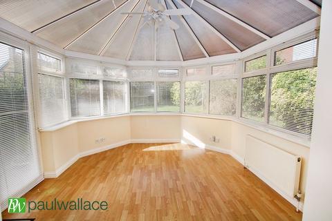 4 Everett Close, Cheshunt, Waltham Cross, EN7 6XD