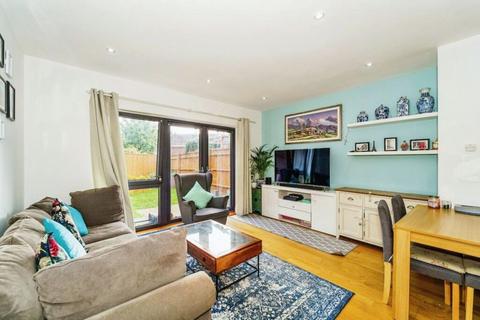 21 Potters Road, Southall, UB2 4AS