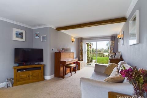 3 bedroom house for sale, Grange Cottages, Little Kingshill