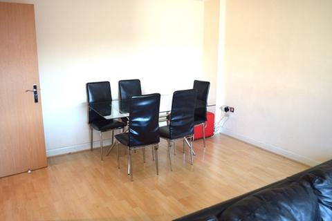 3 bedroom apartment to rent - Royal Plaza, Westfield Terrace, Sheffield