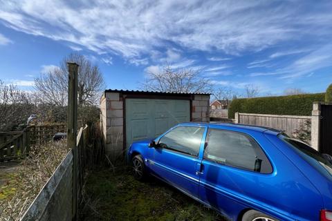 3 bedroom terraced house for sale, Church Hill, Hednesford