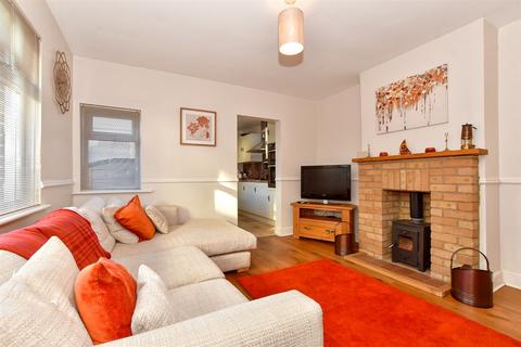 3 bedroom semi-detached house for sale - Monkton Road, Minster, Ramsgate, Kent
