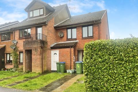 1 bedroom property for sale, Manor Fields, Horsham