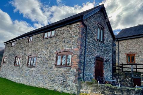 2 bedroom semi-detached house for sale, Holyhead Road, Llangollen